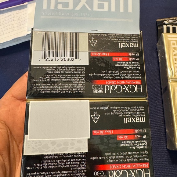 4 New Sealed  MAXELL VHS-C TC-30 Blank Premium Video Camcorder Cassette - Picture 3 of 4